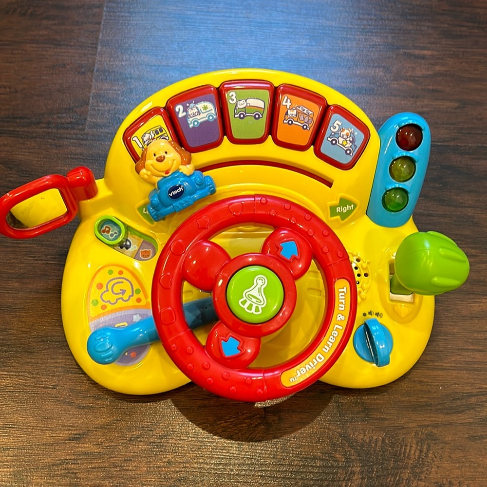 Vtech Turn & Learn Driver